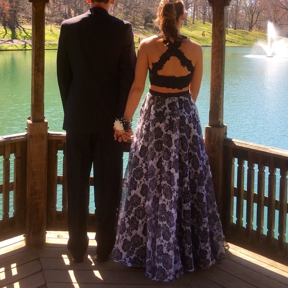 Black and white prom dress - Picture 2 of 5